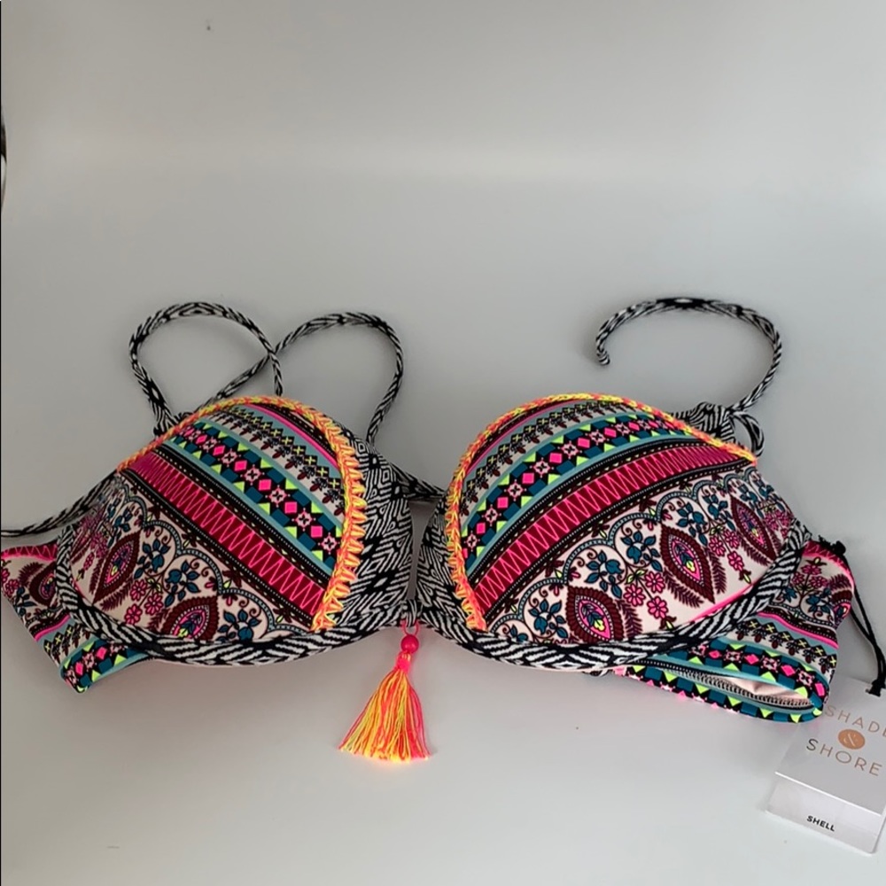 Bikini top separates
